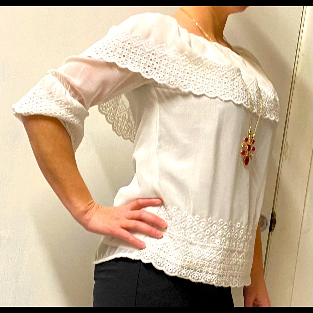 Maurices white eyelet on- or off-shoulder blouse